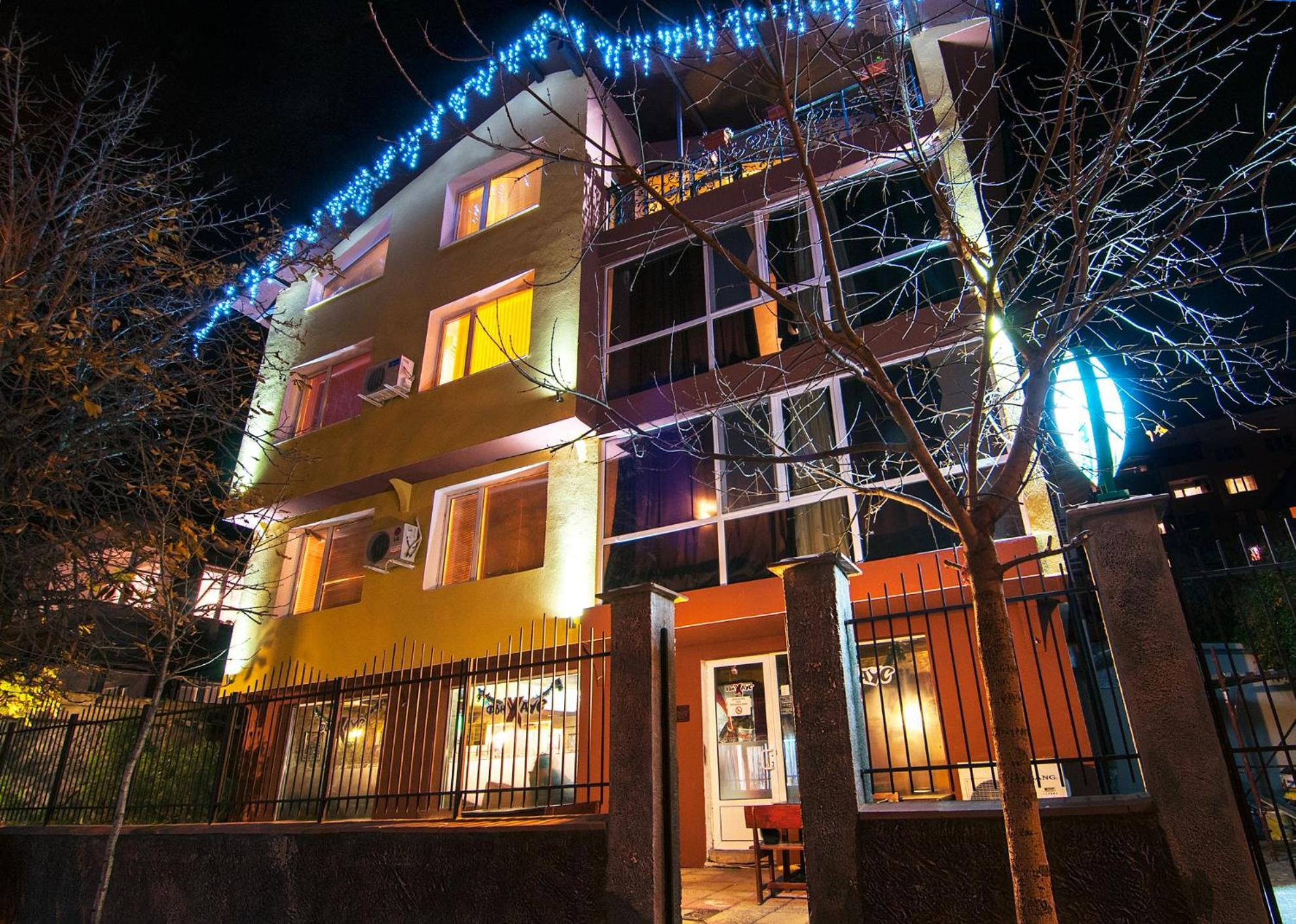 Hotel Zara Rooms Стара-Заґора Екстер'єр фото