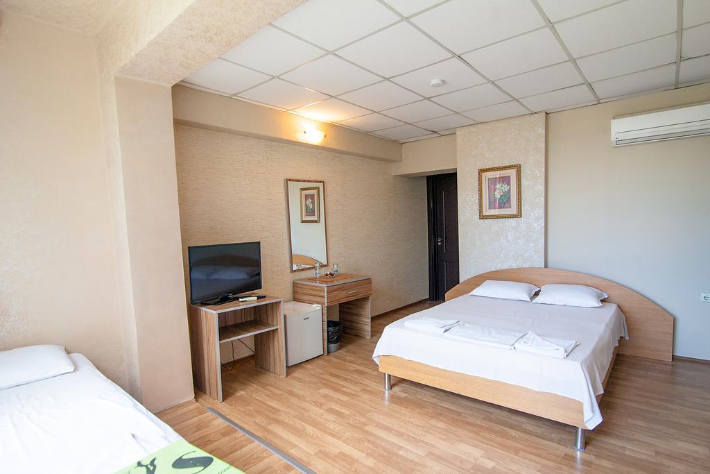 Hotel Zara Rooms Стара-Заґора Екстер'єр фото