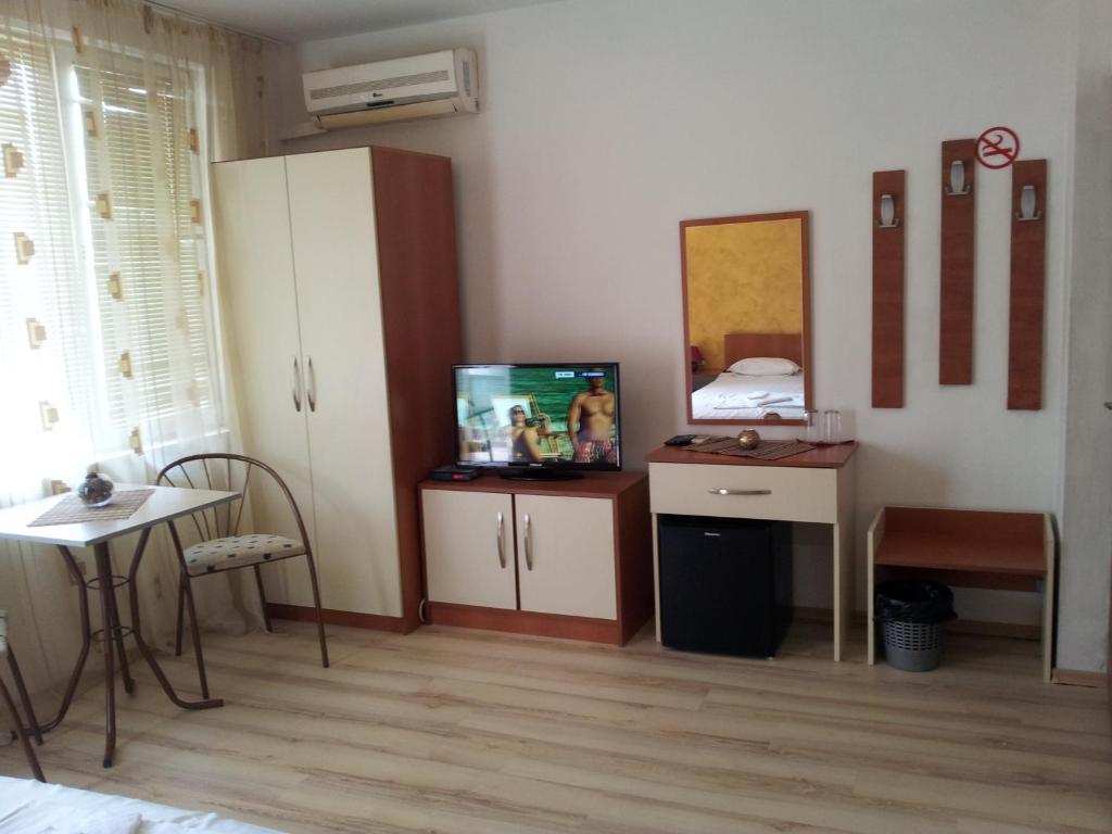 Hotel Zara Rooms Стара-Заґора Номер фото